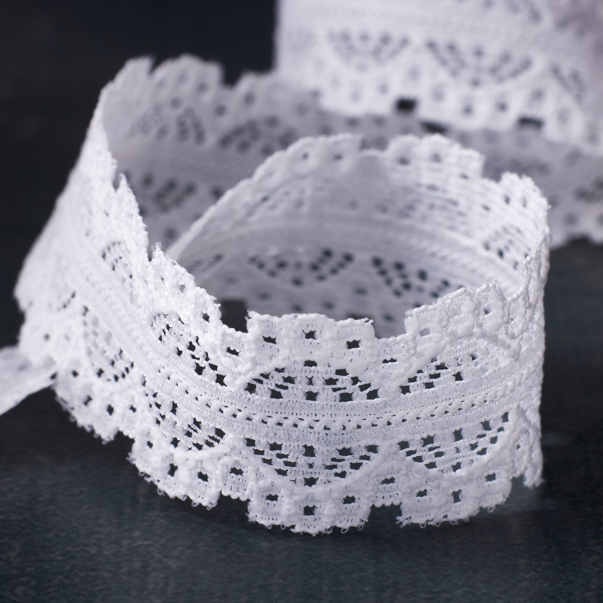 7/8" x 3yd. Circle Lace by Celebrate It®